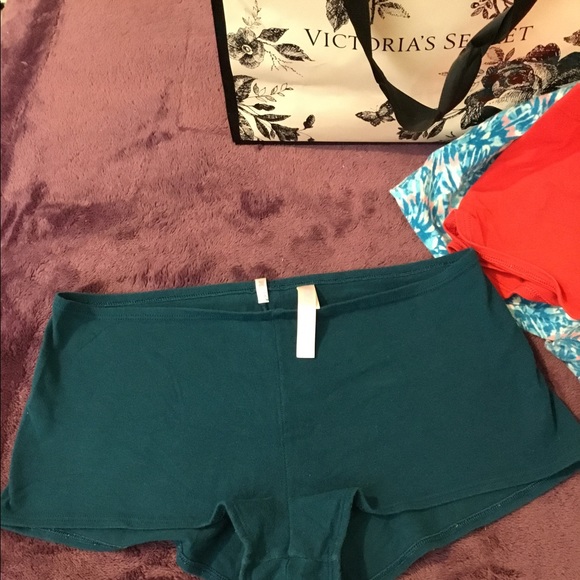 NEW Pink By Victoria Secret “Set Of 4 New Boxer Panties- - Picture 11 of 16